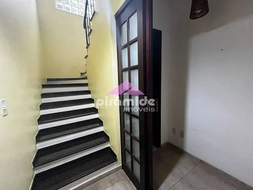 Casa, 4 quartos, 237 m² - Foto 19