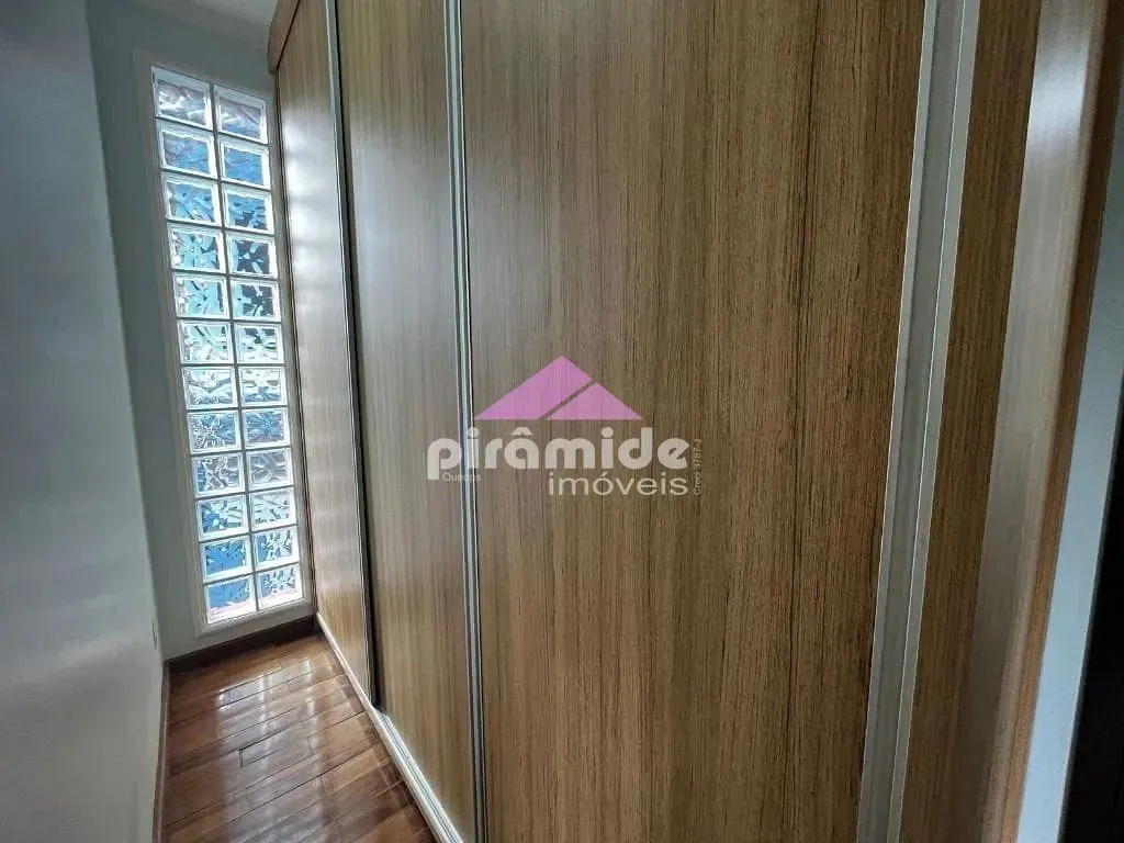 Casa, 4 quartos, 237 m² - Foto 21