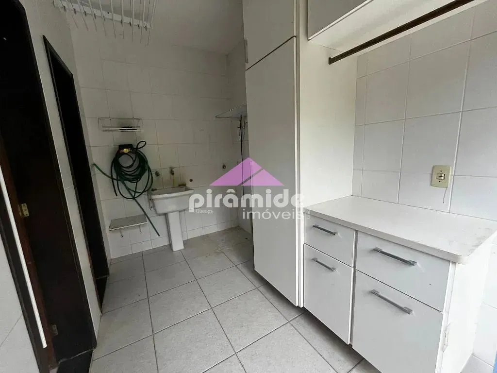 Casa, 4 quartos, 237 m² - Foto 13