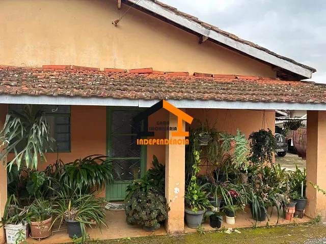 Chácara com 1000m² 3 quartos e 1 banheiro, à venda, no bairro Parque São Gabriel em Itatiba