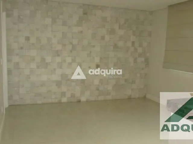 Casa com 400m² 4 quartos e 5 banheiros, à venda, no bairro Estrela em Ponta Grossa
