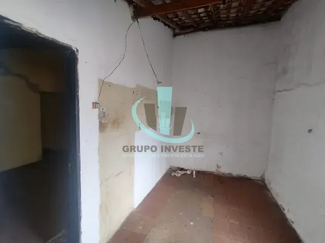 Casa com 360m² 6 quartos e 3 banheiros, à venda, no bairro JARDIM DEL REY em ARARAQUARA