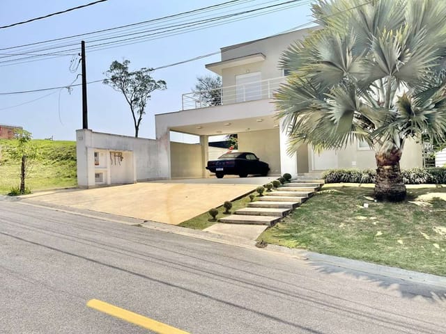 Casa com 525m² 4 quartos e 6 banheiros, à venda, no bairro Horizontal Park em Cotia