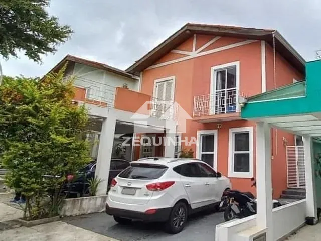 Casa com 178m² 3 quartos e 3 banheiros, à venda, no bairro Parque Ipe em Sao Paulo