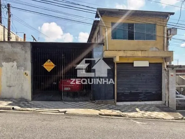 Casa com 250m² 2 quartos e 2 banheiros, à venda, no bairro Cipava em Osasco