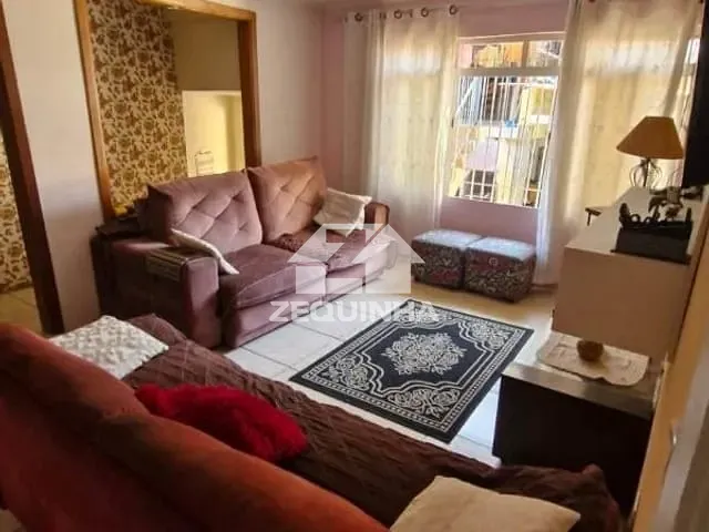 Casa com 250m² 2 quartos e 2 banheiros, à venda, no bairro Cipava em Osasco