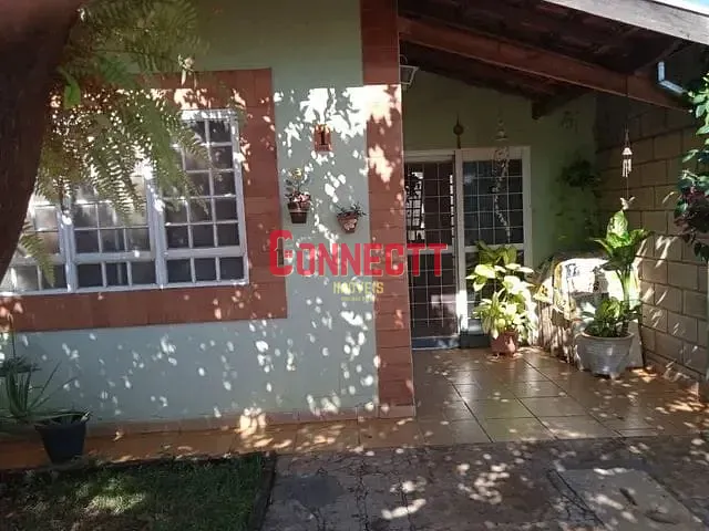 Casa com 180m² 3 quartos e 2 banheiros, à venda, no bairro Ipiranga em Ribeirão Preto