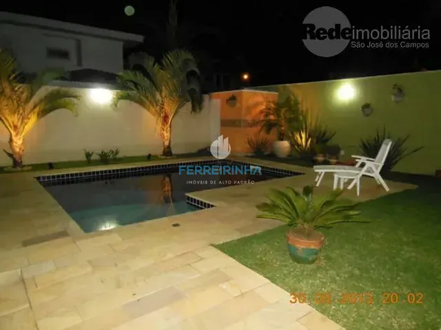 Casa com 450m² 4 quartos e 4 banheiros, à venda, no bairro Conjunto Residencial Esplanada do Sol em São José dos Campos