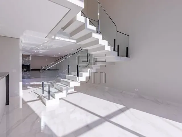 Casa com 215m² 3 quartos e 4 banheiros, à venda, no bairro Condomínio Moradas do Vale  em Londrina