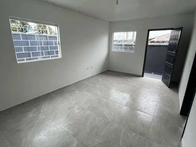 Casa 2 quartos e 1 banheiro, para alugar, no bairro Borda do Campo em São José Dos Pinhais