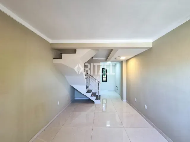 Casa 2 quartos e 2 banheiros, para alugar, no bairro Rincão em Novo Hamburgo