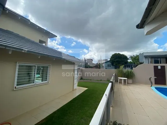 Casa 3 quartos e 3 banheiros, à venda, no bairro Líder em Chapecó