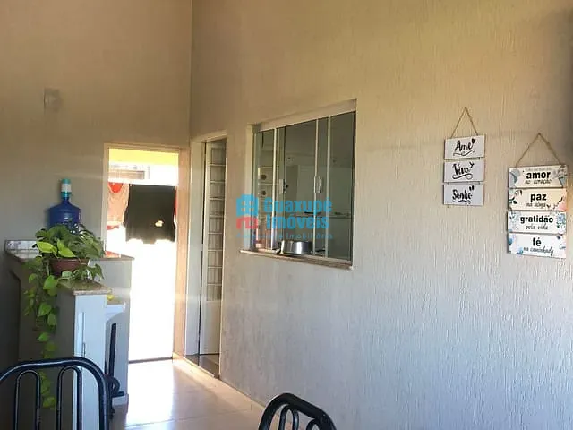 Casa com 360m² 3 quartos e 2 banheiros, à venda, no bairro Jardim Primavera em Guaxupé