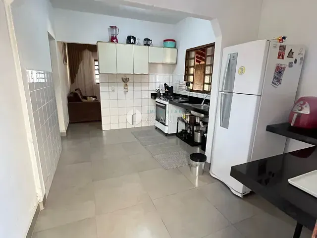 Casa 2 quartos e 1 banheiro, à venda, no bairro Jardim Leonor em Artur Nogueira