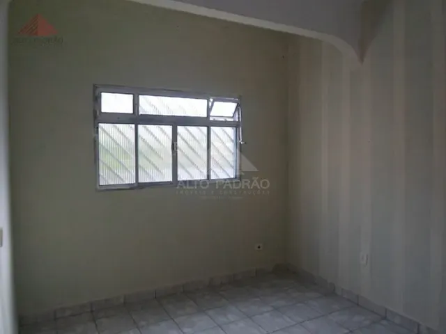 Casa com 125m² 3 quartos e 3 banheiros, à venda, no bairro Jardim Zaira em Mauá
