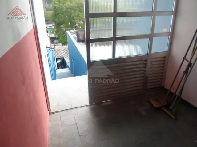 Casa com 125m² 3 quartos e 3 banheiros, à venda, no bairro Jardim Zaira em Mauá