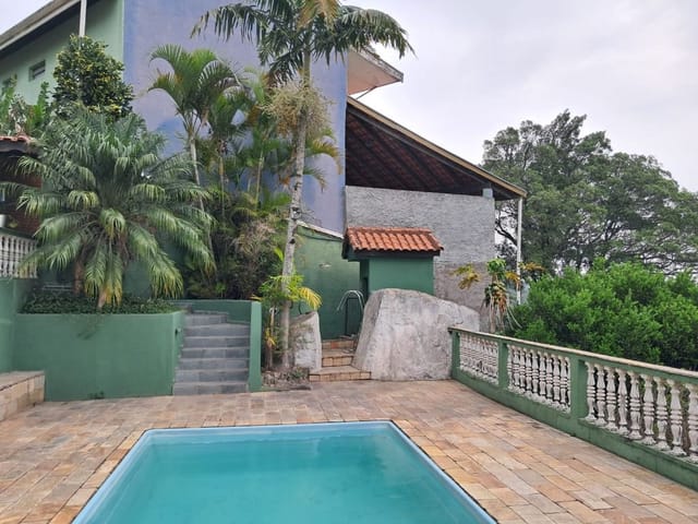 Casa com 1700m² 2 quartos e 2 banheiros, à venda, no bairro Parque Mirante de Parnaiba em Santana de Parnaíba