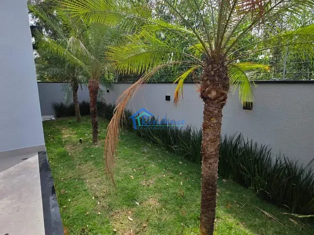 Casa com 300m² 3 quartos e 2 banheiros, à venda, no bairro Loteamento Park Gran Reserve em Indaiatuba