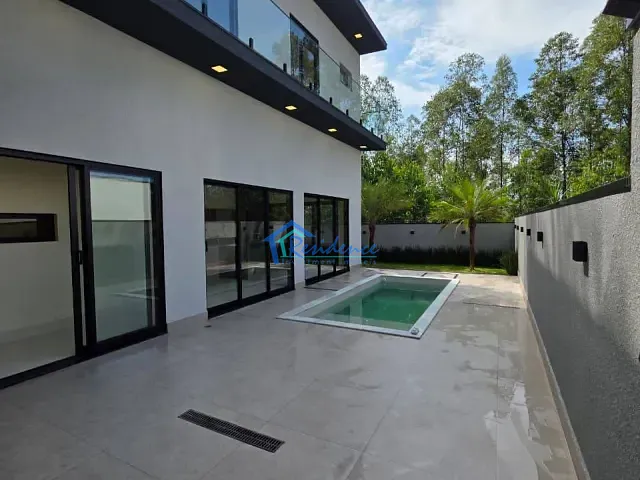 Casa com 300m² 3 quartos e 2 banheiros, à venda, no bairro Loteamento Park Gran Reserve em Indaiatuba