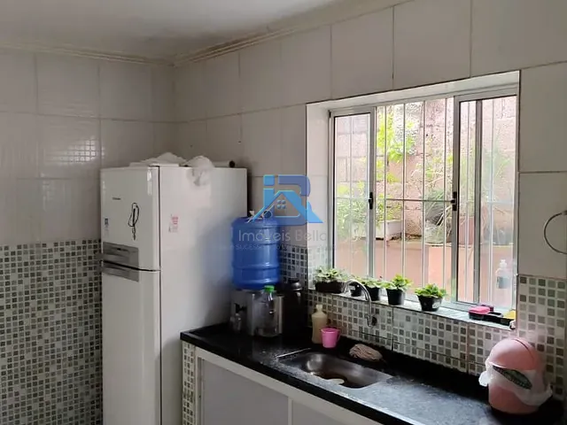 Casa com 250m² 4 quartos e 1 banheiro, à venda, no bairro Jardim México em Itatiba