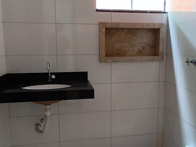 Casa 2 quartos e 1 banheiro, à venda ou para alugar, no bairro Jardim America em Porto Nacional
