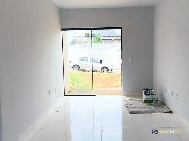 Casa 2 quartos e 1 banheiro, à venda ou para alugar, no bairro Jardim America em Porto Nacional