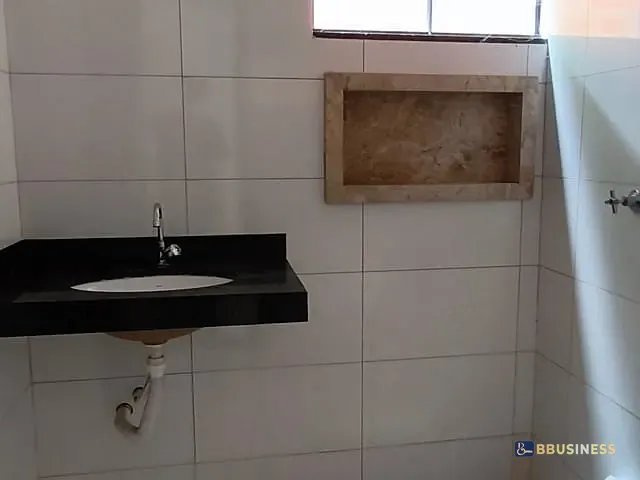 Casa 2 quartos e 1 banheiro, à venda ou para alugar, no bairro Jardim America em Porto Nacional