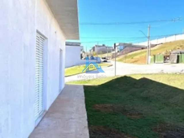 Casa com 394m² 3 quartos e 2 banheiros, à venda, no bairro Residencial Fazenda Santa Rosa - Fase 1 em Itatiba