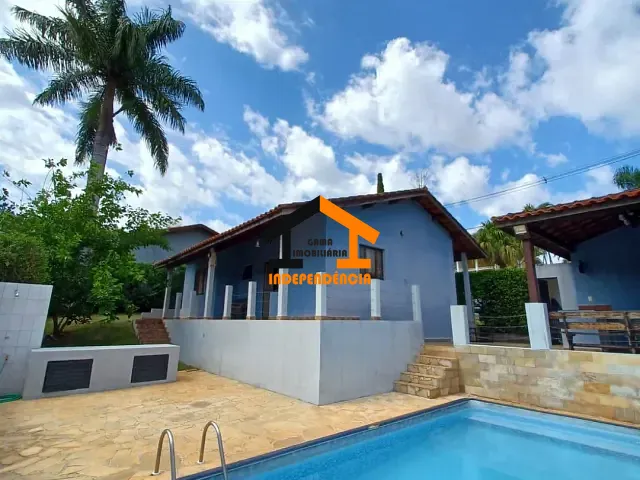 Casa com 506m² 2 quartos e 3 banheiros, para alugar, no bairro Loteamento Jardim das Paineiras em Itatiba