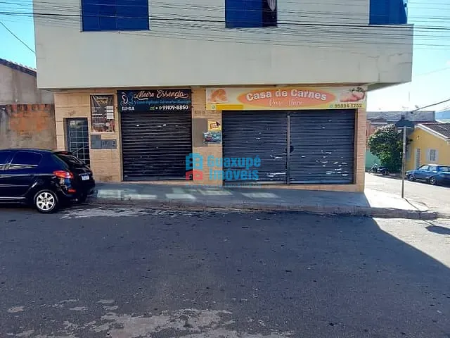 Casa com 297m² 3 quartos e 2 banheiros, à venda, no bairro Parque dos Municípios I em Guaxupé