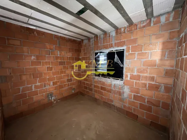 Casa 2 quartos e 1 banheiro, à venda, no bairro Parque Valença I em Campinas