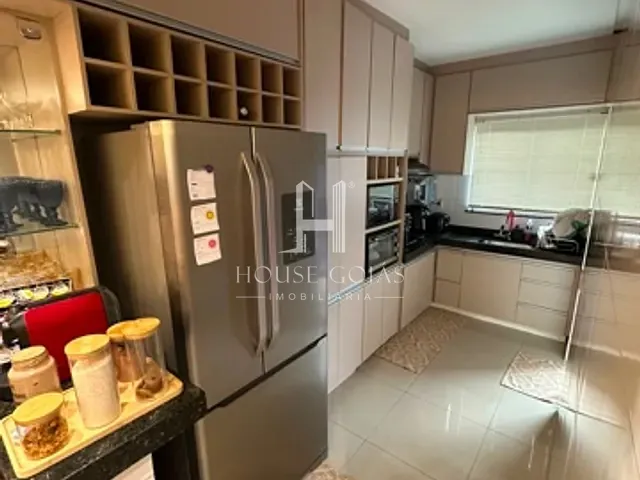 Casa com 180m² 3 quartos e 2 banheiros, à venda, no bairro Moinho dos Ventos em Goiânia