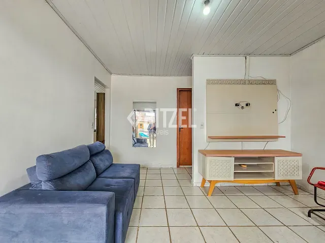 Casa com 300m² 2 quartos e 2 banheiros, para alugar, no bairro Canudos em Novo Hamburgo