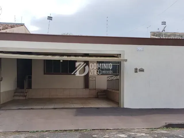 Casa com 167m² 3 quartos e 2 banheiros, à venda, no bairro Residencial Estados Unidos em Uberaba