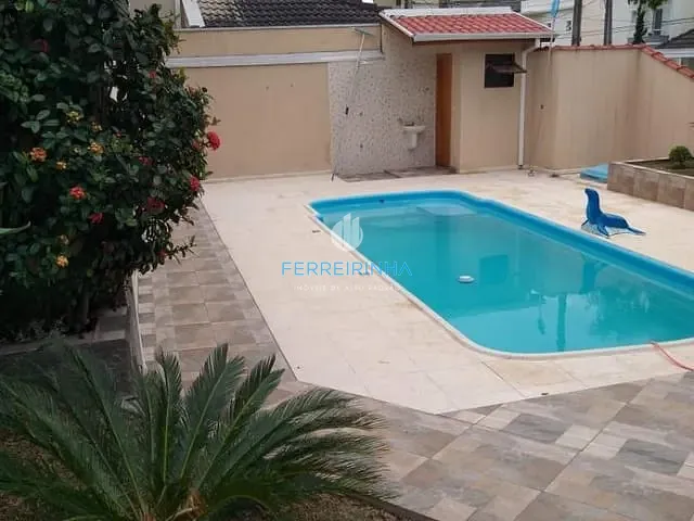 Casa com 392m² 3 quartos e 4 banheiros, à venda ou para alugar, no bairro Urbanova em São José dos Campos
