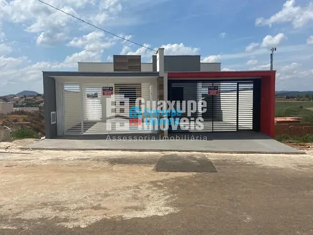 Casa 2 quartos e 1 banheiro, para alugar, no bairro Limoeiro em Guaxupé