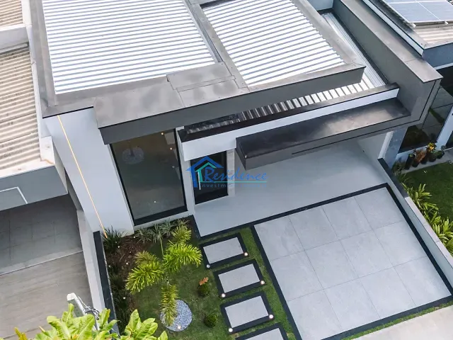 Casa com 300m² 3 quartos e 4 banheiros, à venda, no bairro Colinas de Indaiatuba em Indaiatuba