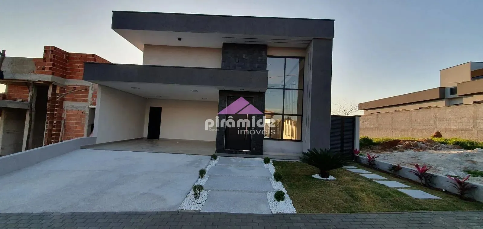Casa, 3 quartos, 178 m² - Foto 3