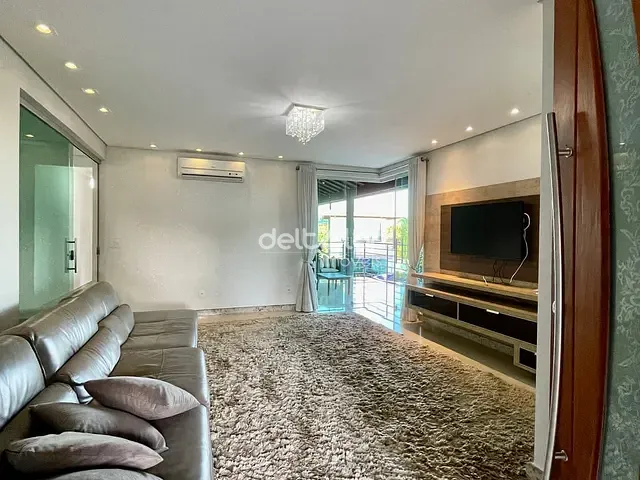 Casa com 1300m² 6 quartos e 2 banheiros, à venda, no bairro Condados de Bougainville em Lagoa Santa