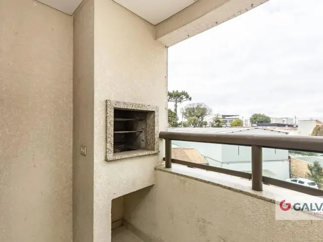 Casa 1 quarto e 1 banheiro, para alugar, no bairro Cristo Rei em Curitiba