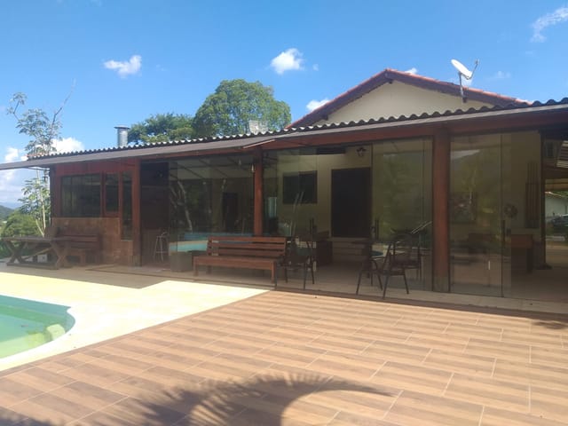 Casa com 8000m² 4 quartos e 1 banheiro, à venda, no bairro Ribeirão Grande em Pindamonhangaba