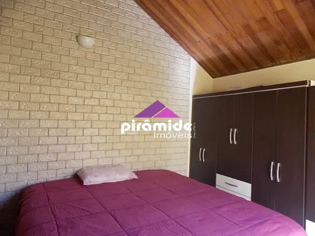 Casa com 125m² 2 quartos e 2 banheiros, à venda, no bairro Bosque dos Eucaliptos em São José dos Campos