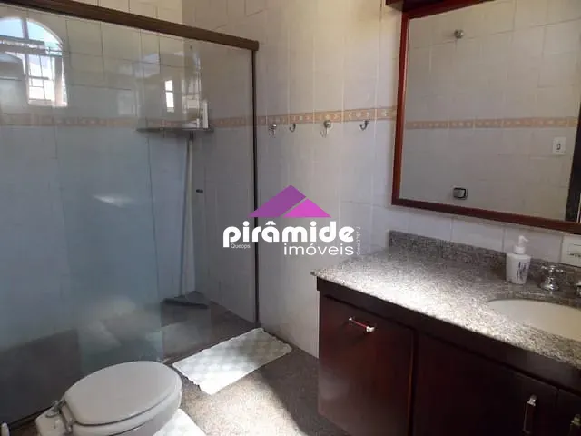 Casa com 125m² 2 quartos e 2 banheiros, à venda, no bairro Bosque dos Eucaliptos em São José dos Campos