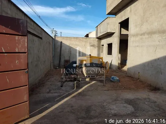 Casa com 20250m² 3 quartos e 2 banheiros, à venda, no bairro Jardim Buriti Sereno em Aparecida de Goiânia