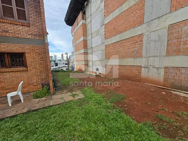 Casa com 356m² 5 quartos e 3 banheiros, à venda, no bairro Centro em Chapecó