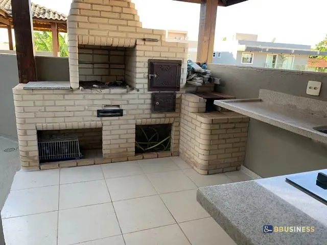 Casa 3 quartos e 3 banheiros, à venda, no bairro Parque Pecuária em Campos dos Goytacazes