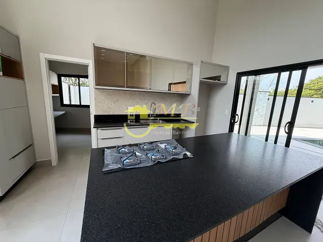 Casa 3 quartos e 5 banheiros, à venda, no bairro Loteamento Park Gran Reserve em Indaiatuba