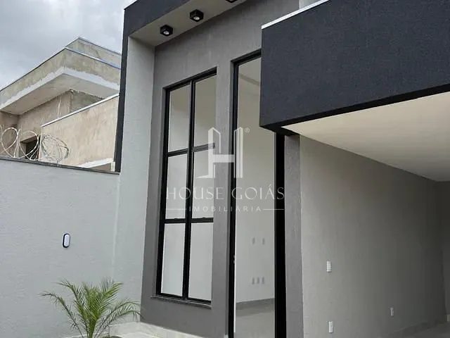 Casa com 150m² 3 quartos e 2 banheiros, à venda, no bairro Jardim Veneza em Aparecida de Goiânia