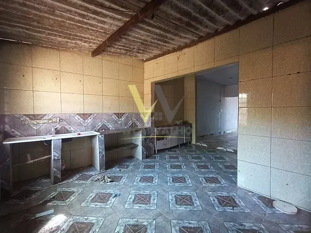 Casa com 175m² 2 quartos e 1 banheiro, à venda, no bairro Parque Calixtópolis em Anápolis