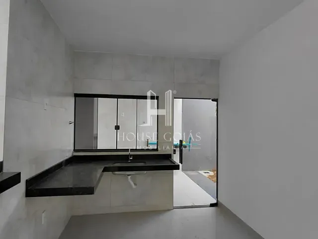 Casa com 222m² 3 quartos e 2 banheiros, à venda, no bairro Jardim D'Assis em Goianira